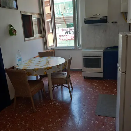 Nella Vitalita' Del Pigneto Διαμέρισμα *